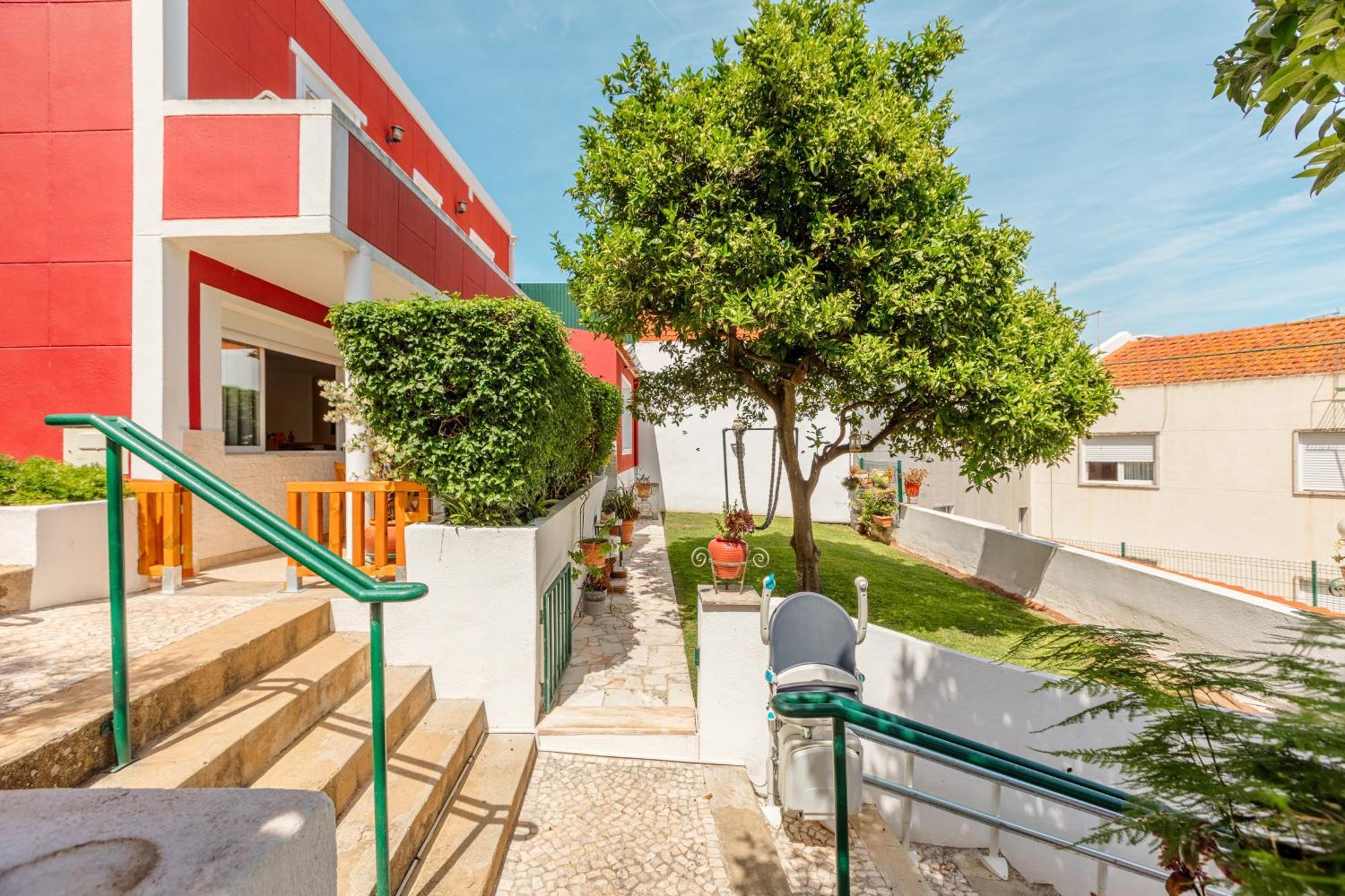 Algés Village Casa 4 by Lisbon-Coast vacation Extérieur photo