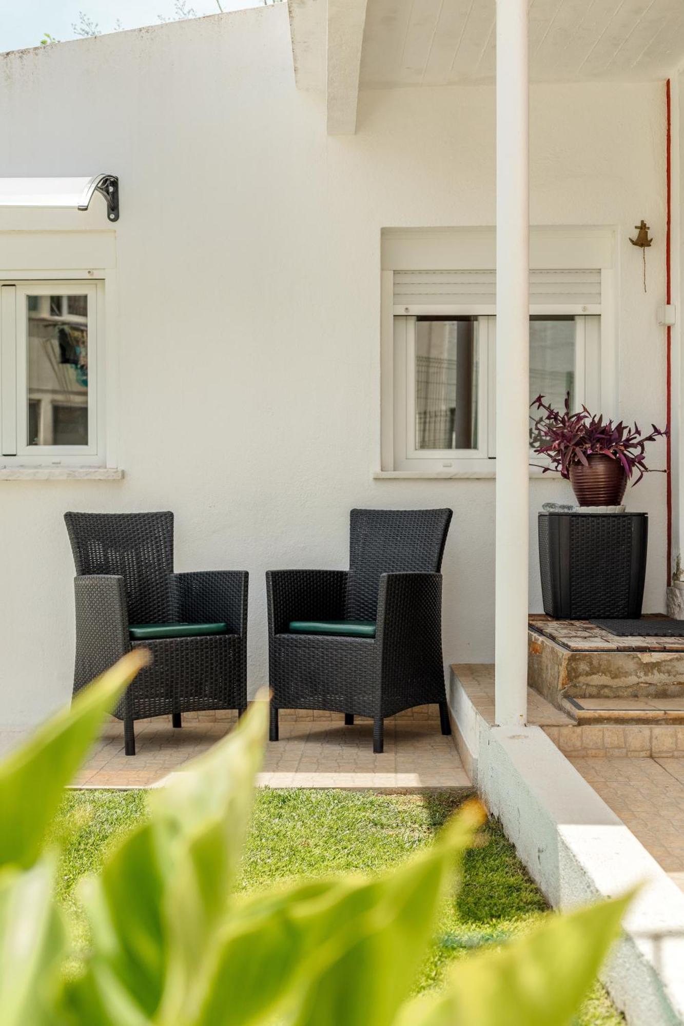 Algés Village Casa 4 by Lisbon-Coast vacation Extérieur photo